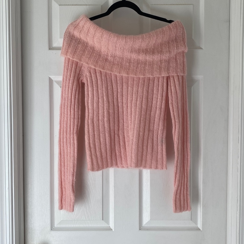 “The Limited “light pink off the shoulder sweater